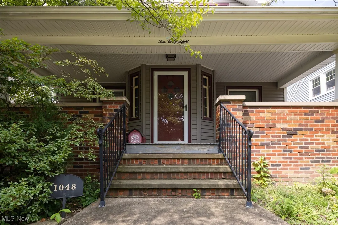 1048 Oxford Road, Cleveland Heights, Ohio 44121,MLS Now Listing ID