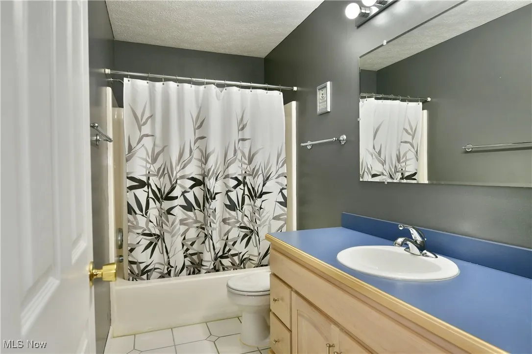 19 Spring Creek Drive, Cortland, Ohio 44410,MLS Now Listing ID