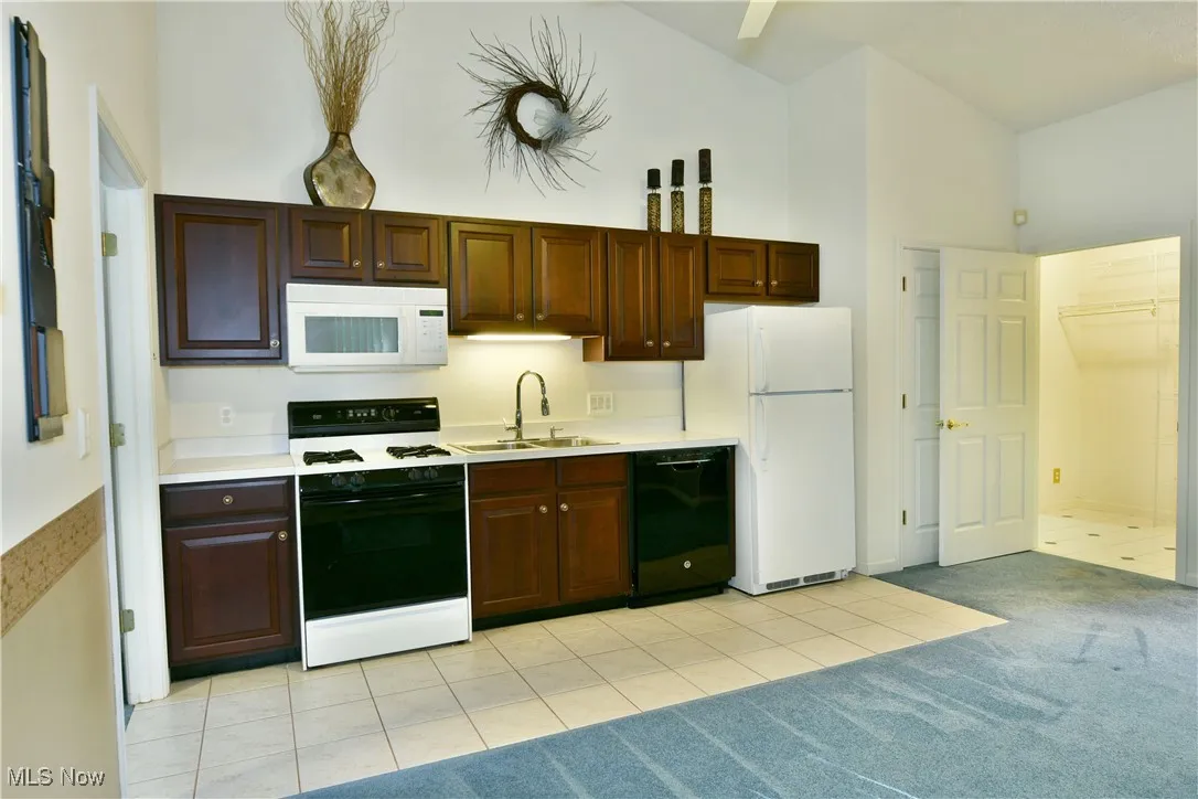 19 Spring Creek Drive, Cortland, Ohio 44410,MLS Now Listing ID