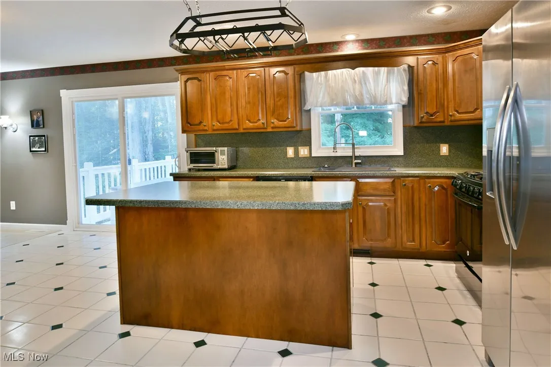 19 Spring Creek Drive, Cortland, Ohio 44410,MLS Now Listing ID