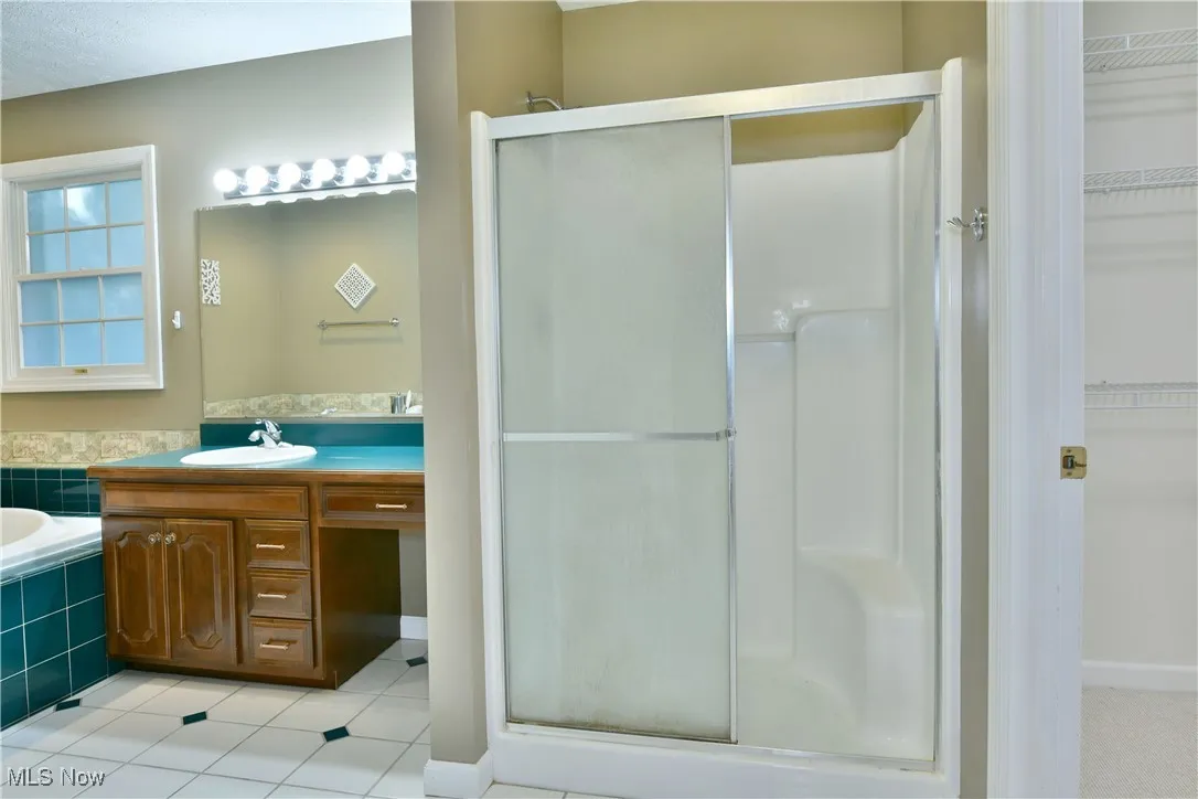 19 Spring Creek Drive, Cortland, Ohio 44410,MLS Now Listing ID