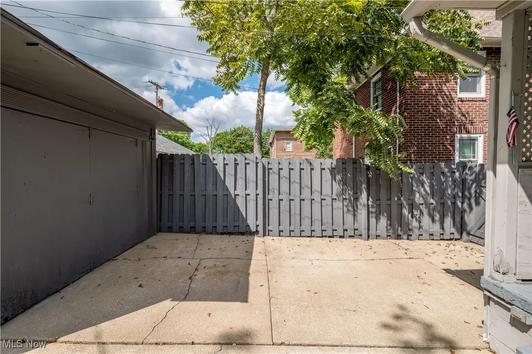 304 Ohio Avenue, Mc Donald, Ohio 44437,MLS Now Listing ID