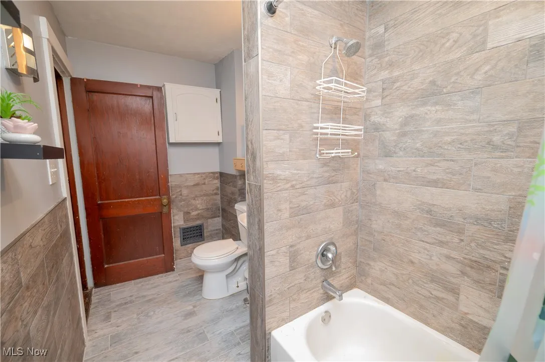 304 Ohio Avenue, Mc Donald, Ohio 44437,MLS Now Listing ID