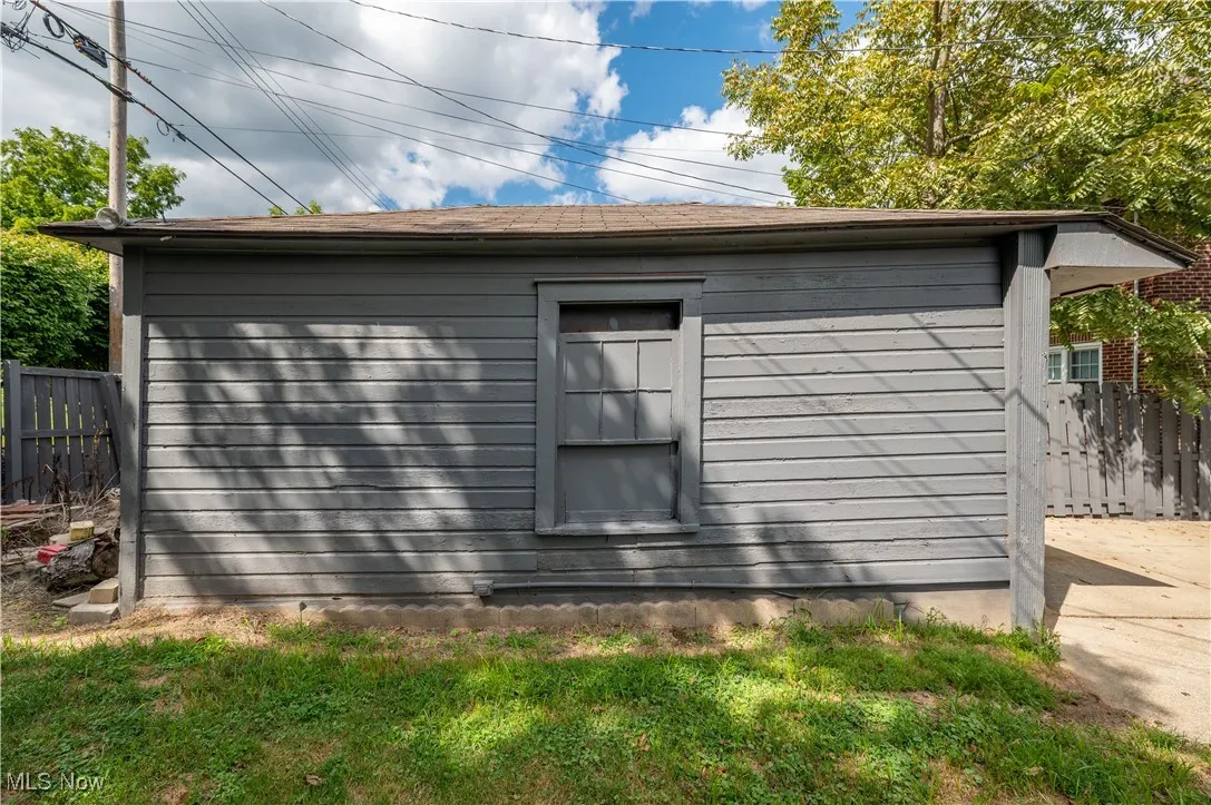 304 Ohio Avenue, Mc Donald, Ohio 44437,MLS Now Listing ID