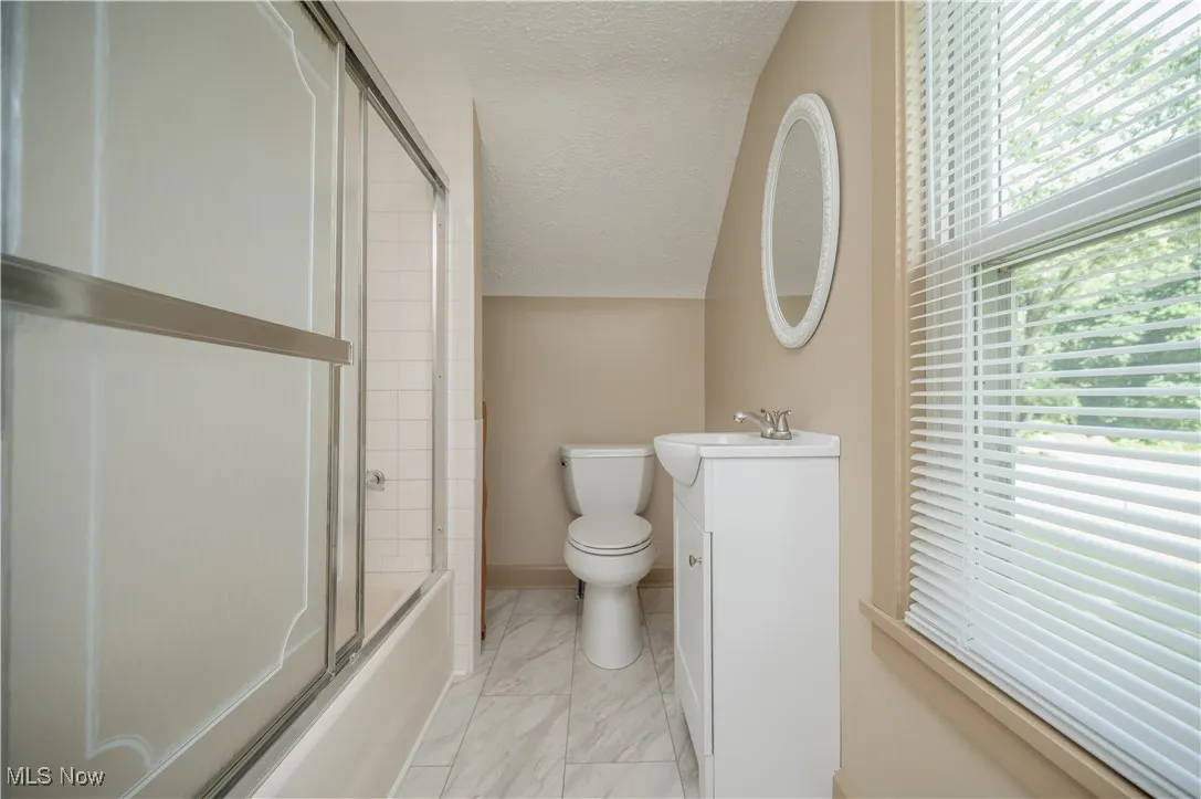 3712 Logan Way, Youngstown, Ohio 44505,MLS Now Listing ID