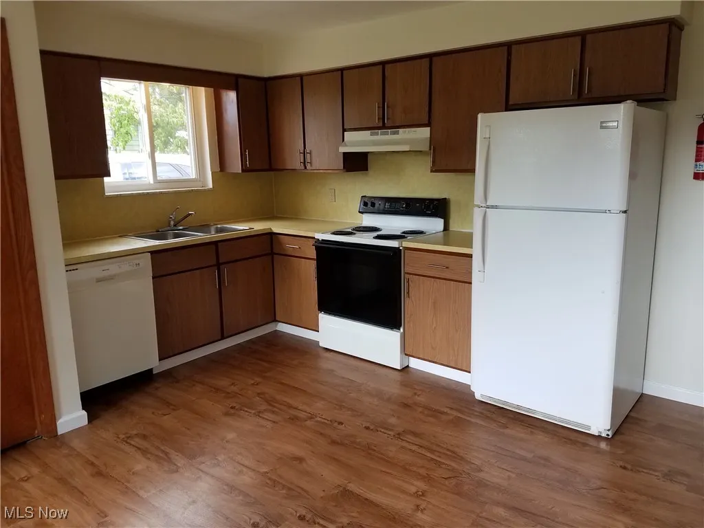 1226 S Diamond Street, Ravenna, Ohio 44266,MLS Now Listing ID