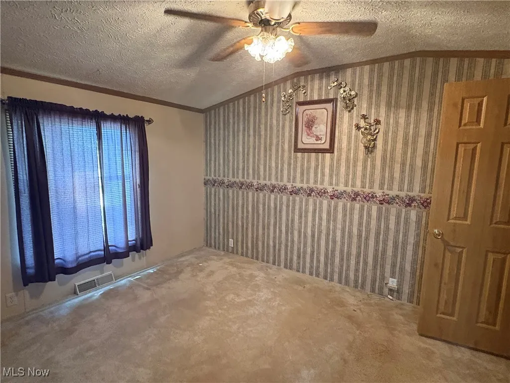 2200 S River, Zanesville, Ohio 43701,MLS Now Listing ID