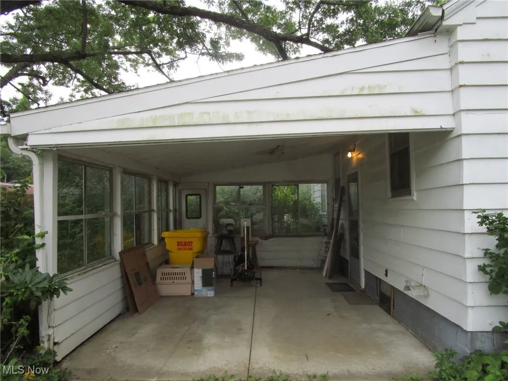 Carport
