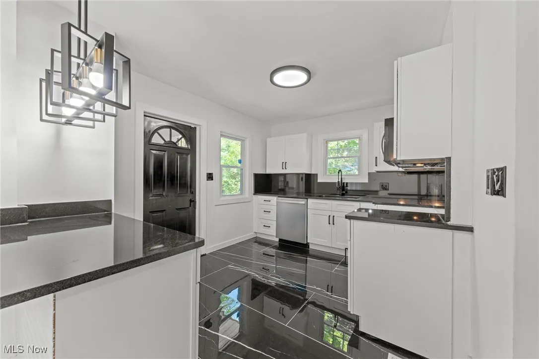1492 S Taylor Road, Cleveland Heights, Ohio 44118,MLS Now Listing ID