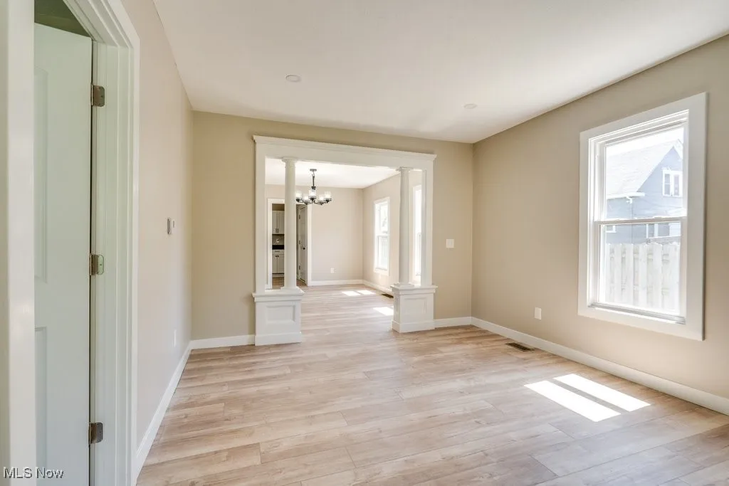 FRONT HOUSE LIVING ROOM