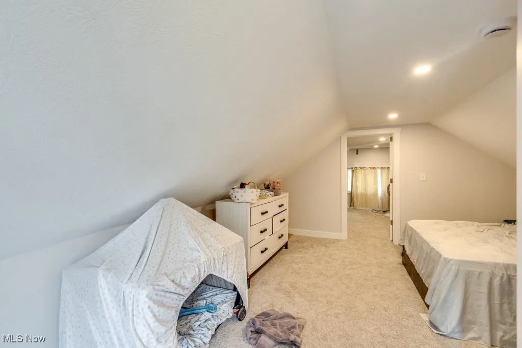 BACK HOUSE BEDROOM 2