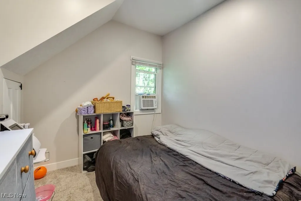 BACK HOUSE BEDROOM 1