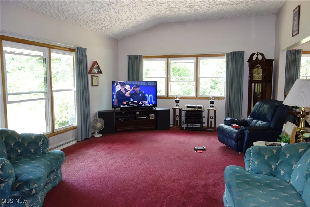 Open Floor Plan design in this jumbo living room