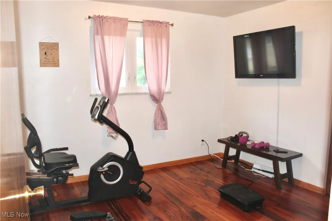 330 Patricia Avenue, Weirton, West Virginia 26062,MLS Now Listing ID