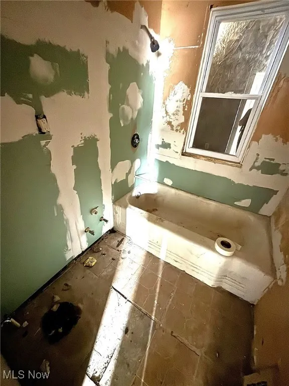 View of full bathroom