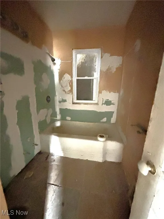 Full bath with bathing tub / shower combination