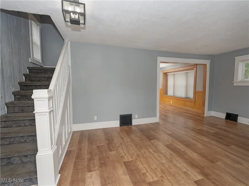 707 Sackett Avenue, Cuyahoga Falls, Ohio 44221,MLS Now Listing ID