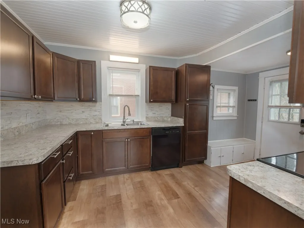 707 Sackett Avenue, Cuyahoga Falls, Ohio 44221,MLS Now Listing ID