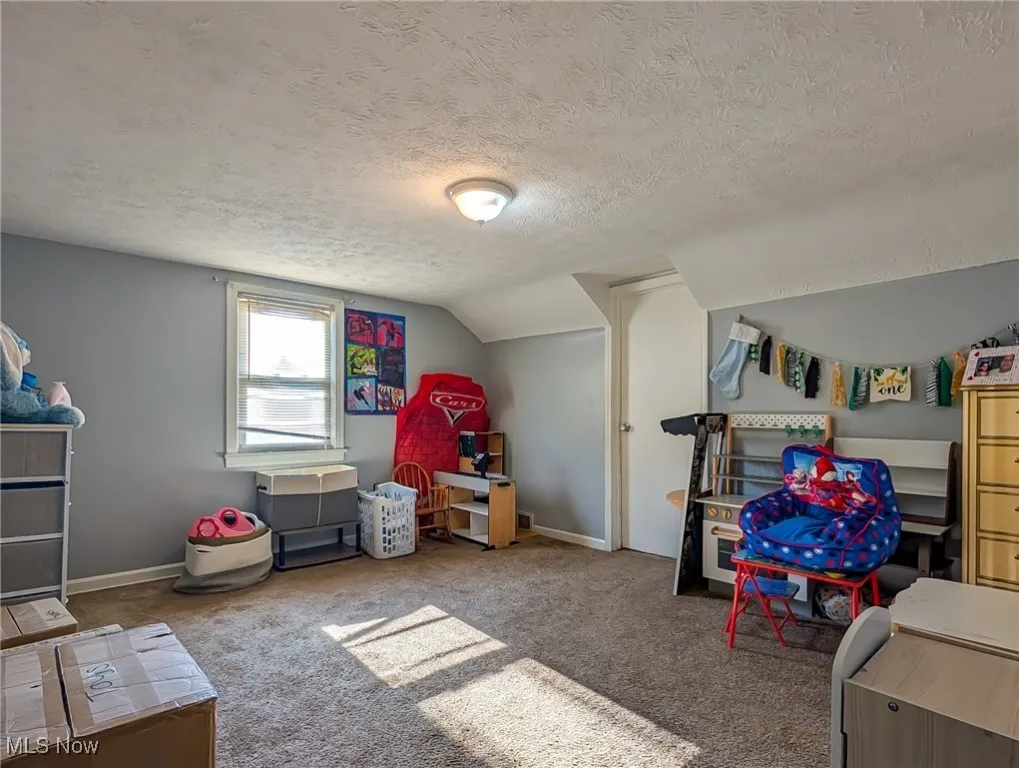 Entrance to primary bedroom