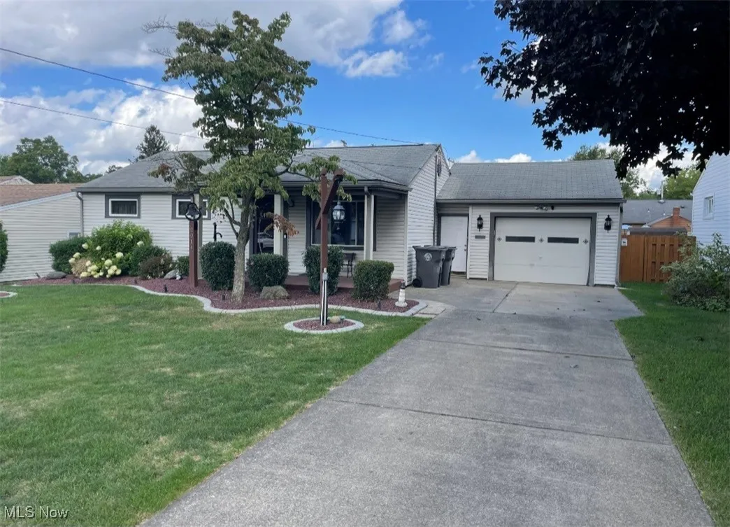2014 Country Club Avenue, Poland, Ohio 44514,MLS Now Listing ID
