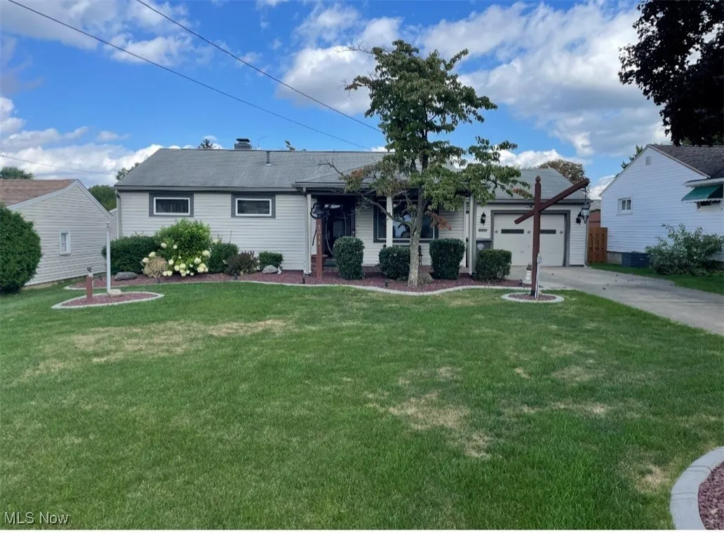 2014 Country Club Avenue, Poland, Ohio 44514,MLS Now Listing ID