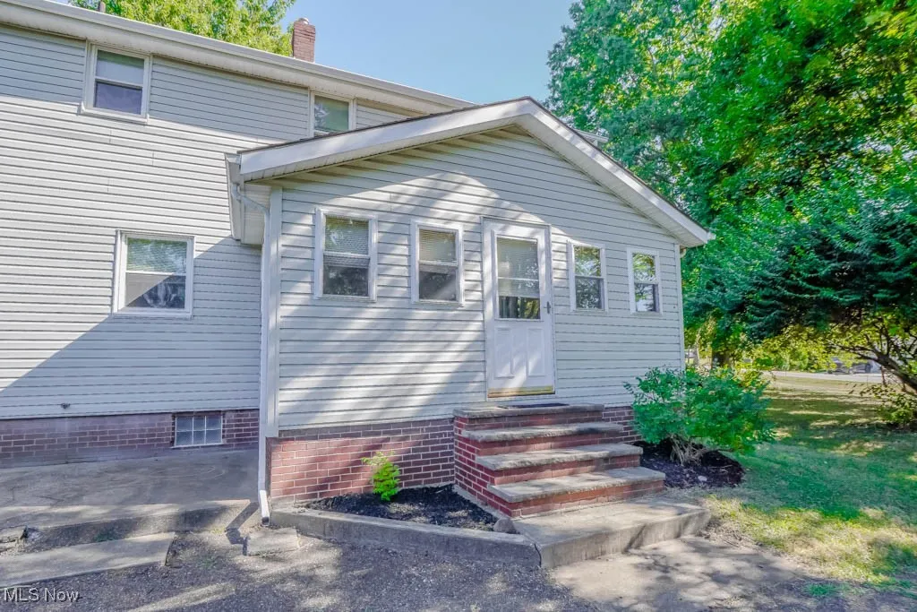 2491 Perry Drive, Canton, Ohio 44706,MLS Now Listing ID