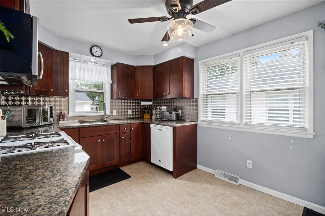 7277 Grant Boulevard, Middleburg Heights, Ohio 44130,MLS Now Listing ID