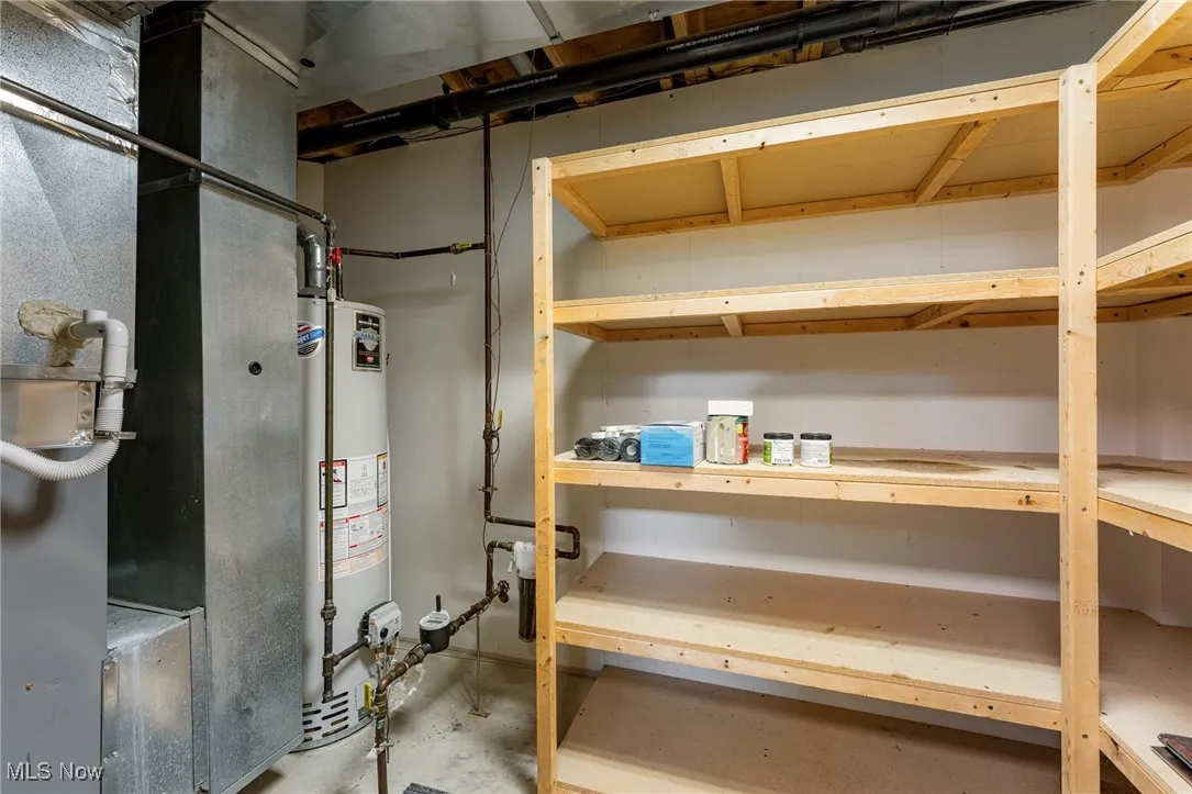 Storage/mechanical room