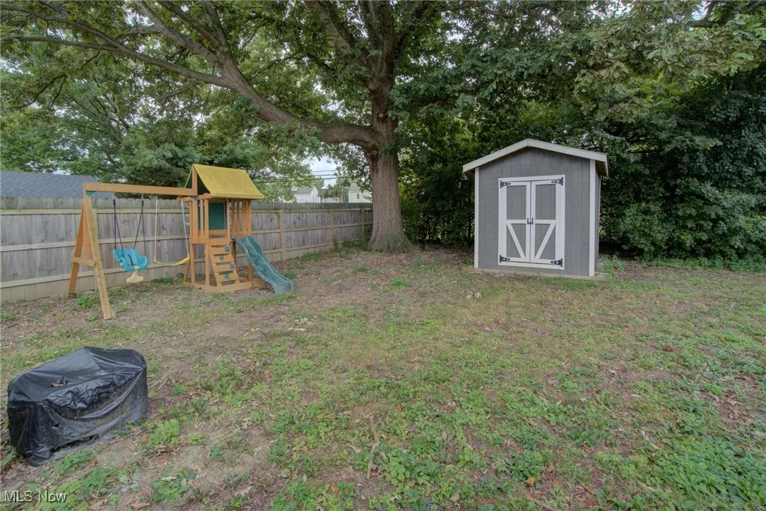 572 E 315th Street, Willowick, Ohio 44095,MLS Now Listing ID