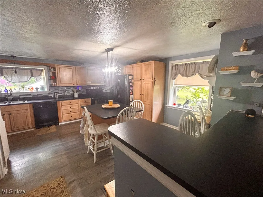 7776 State Route 46, Cortland, Ohio 44410,MLS Now Listing ID