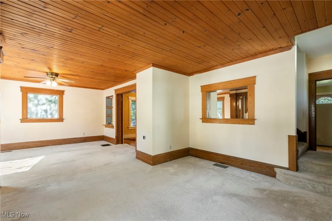 220 E Elm Street, Kent, Ohio 44240,MLS Now Listing ID
