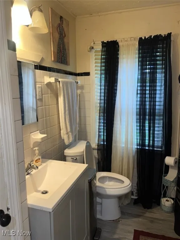 4221 E 112th Street, Cleveland, Ohio 44105,MLS Now Listing ID
