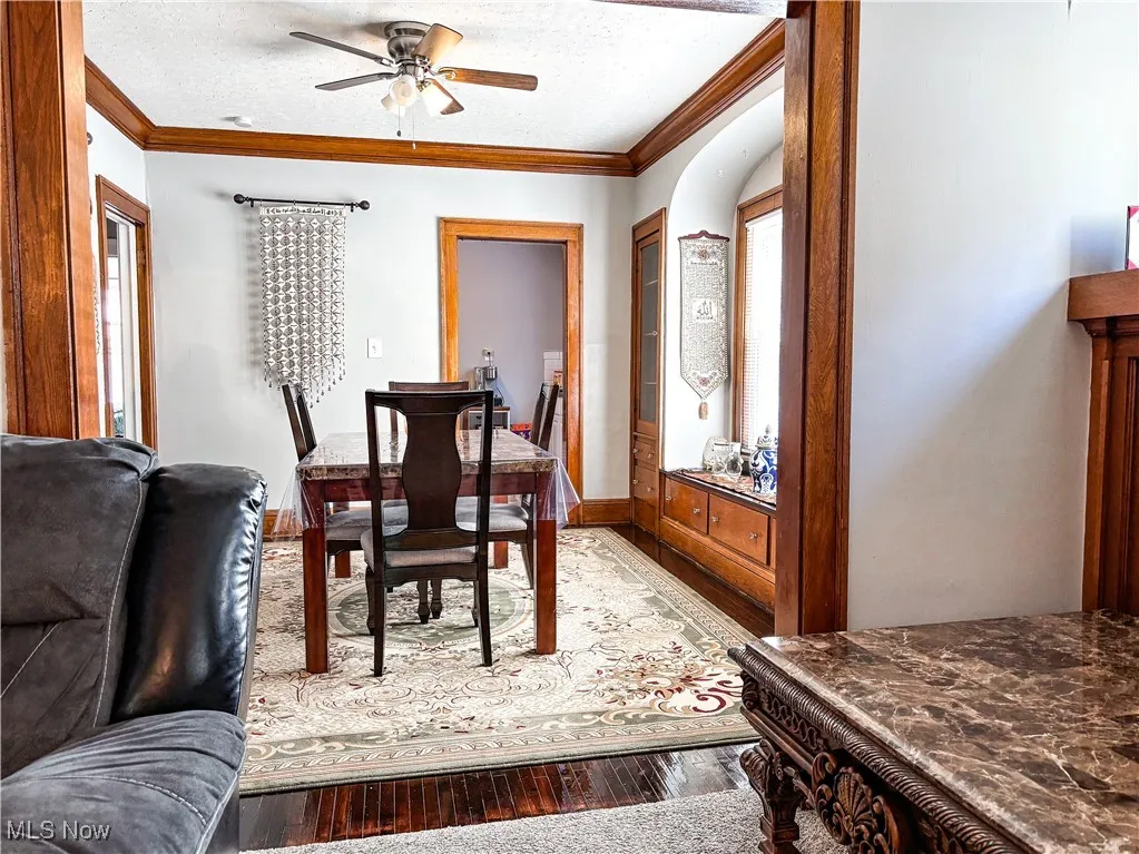 2077 Elbur Avenue, Lakewood, Ohio 44107,MLS Now Listing ID