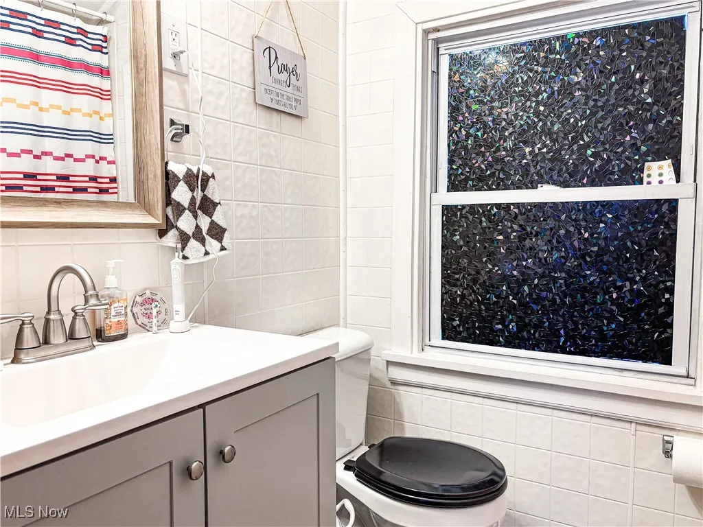 2077 Elbur Avenue, Lakewood, Ohio 44107,MLS Now Listing ID