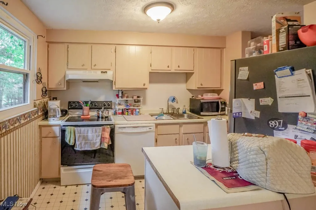 1744 Oak Trail Street, Massillon, Ohio 44646,MLS Now Listing ID