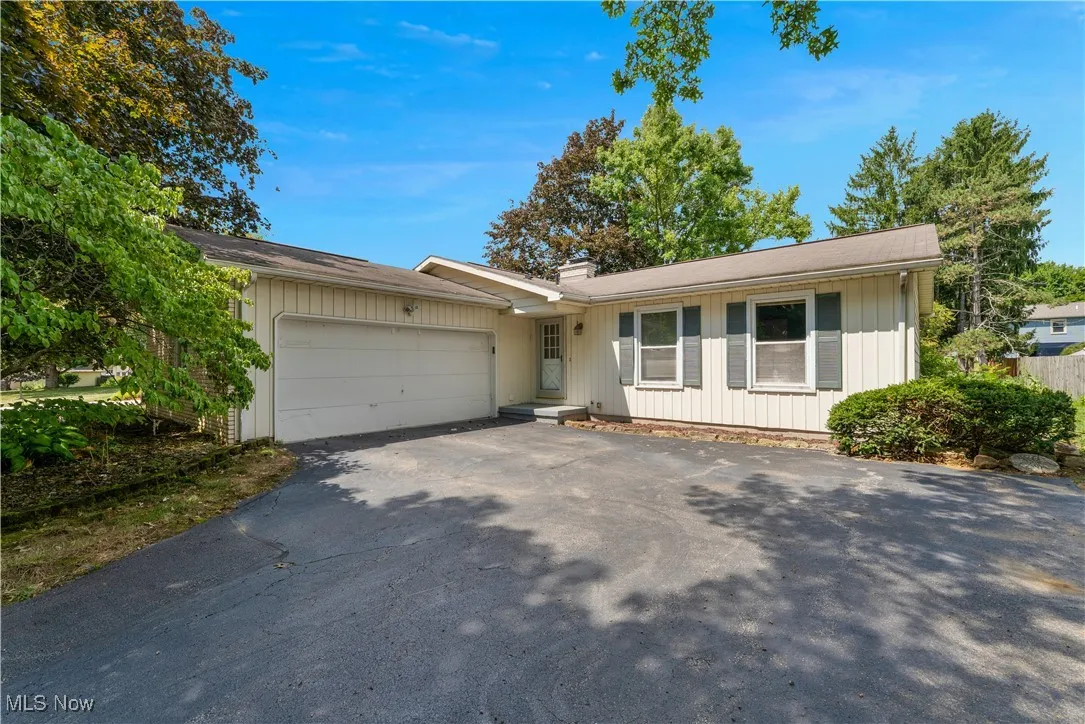 106 Stoney Creek Court, Boardman, Ohio 44512,MLS Now Listing ID