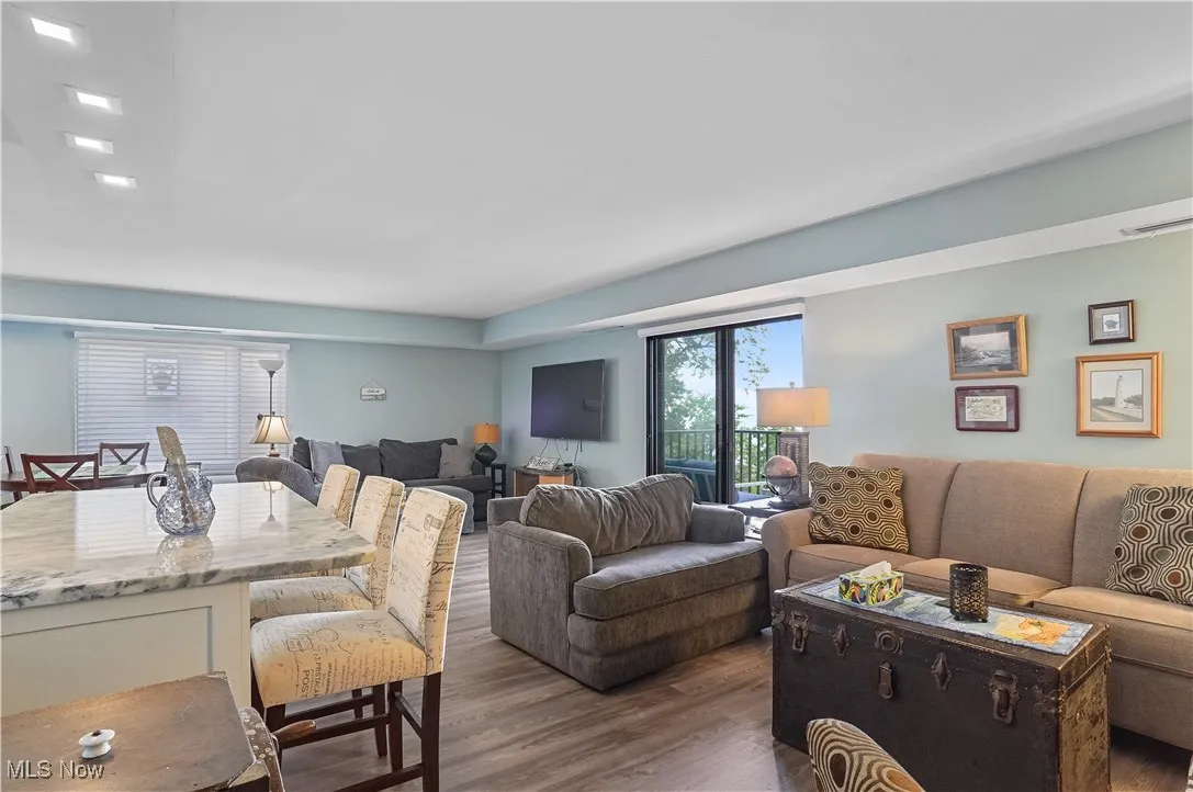 Living room open to kitchn