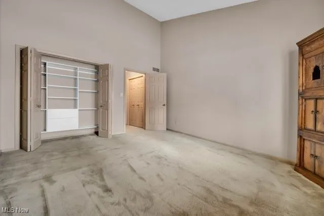 Flex room on first floor has multiple purpose.  Can be another bedroom, office, den/study.  There is a separate full bath next to it
