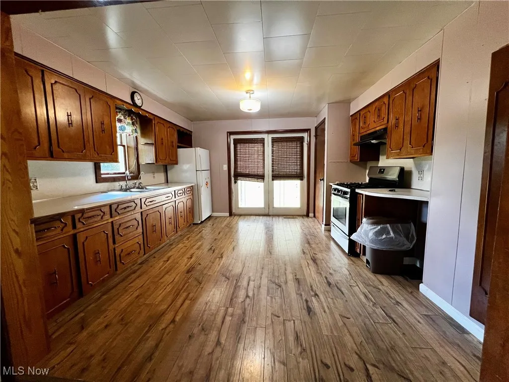 1406 Chestnut Street, Dover, Ohio 44622,MLS Now Listing ID