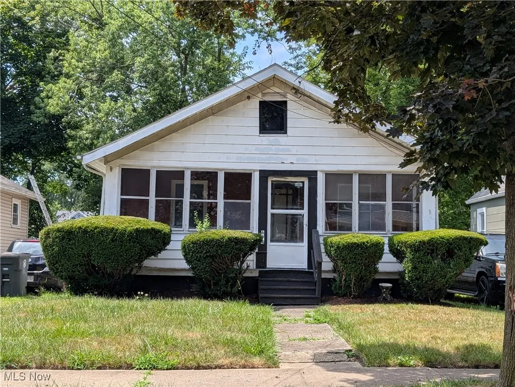 694 Virginia Ave