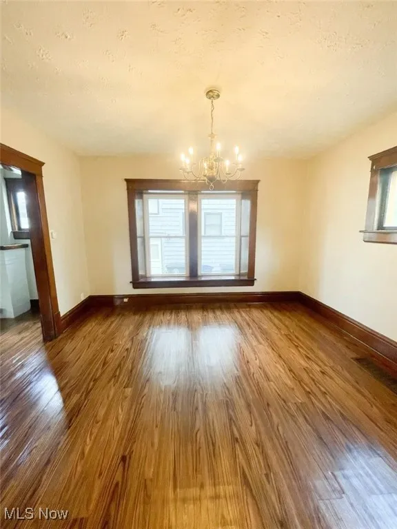 221 S Portage Path, Akron, Ohio 44302,MLS Now Listing ID