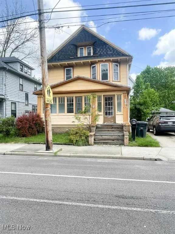 221 S Portage Path, Akron, Ohio 44302,MLS Now Listing ID