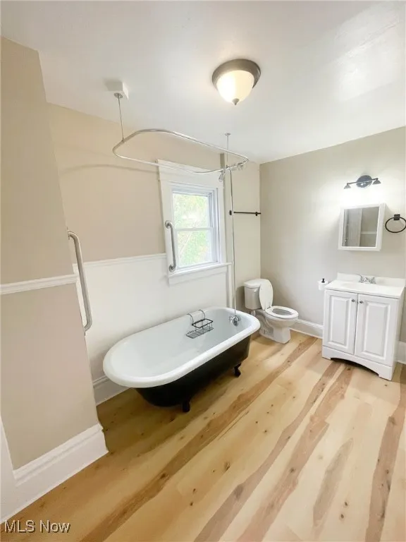 221 S Portage Path, Akron, Ohio 44302,MLS Now Listing ID