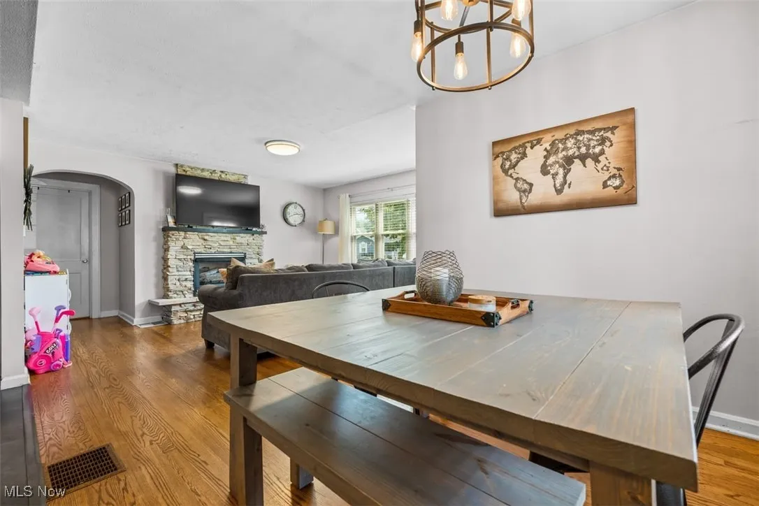 117 E 6th Street, Williamstown, West Virginia 26187,MLS Now Listing ID