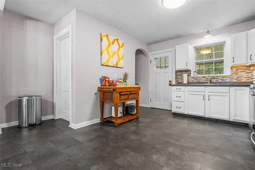 117 E 6th Street, Williamstown, West Virginia 26187,MLS Now Listing ID