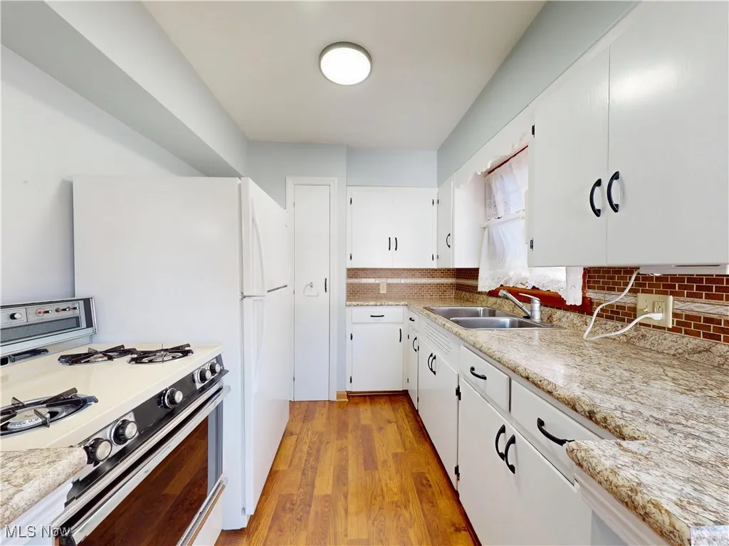 1124 Washington Avenue, Cuyahoga Falls, Ohio 44223,MLS Now Listing ID