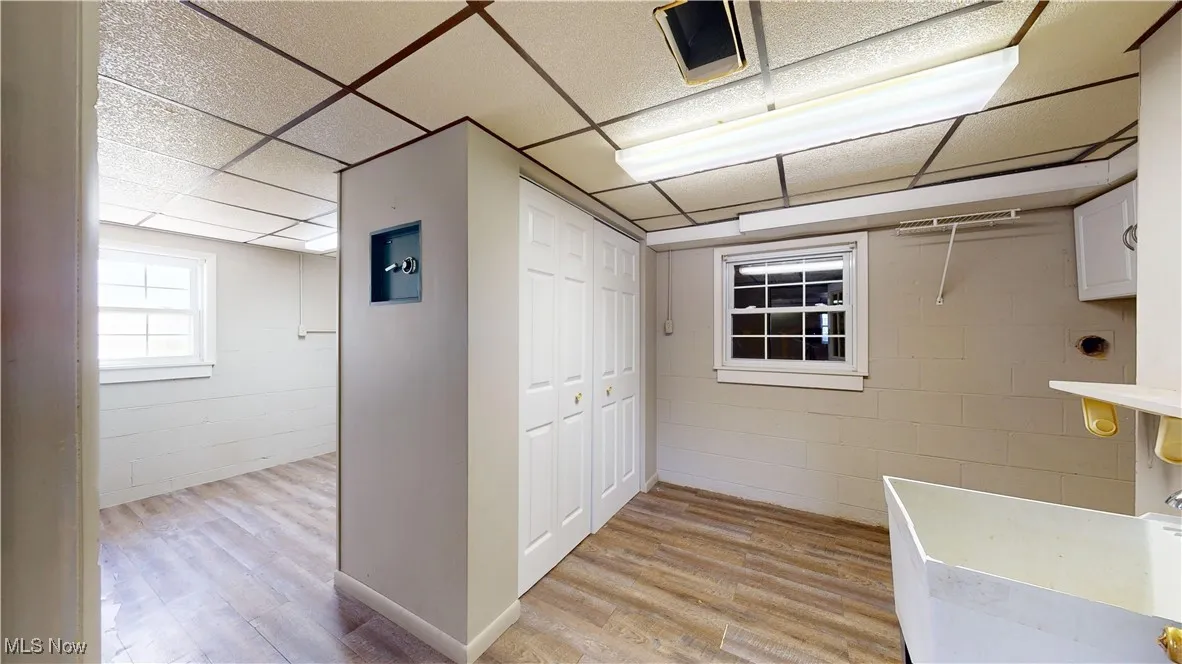LAUNDRY DOWNSTAIRS LEADS TO MUD ROOM