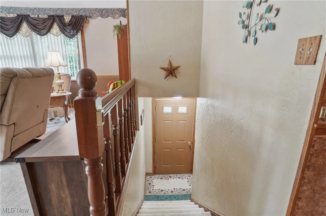 Stairs with a textured wall
