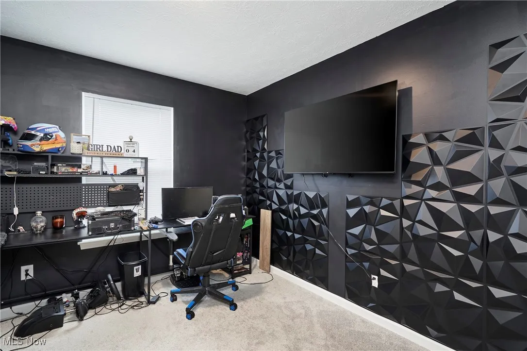 Office featuring carpet floors