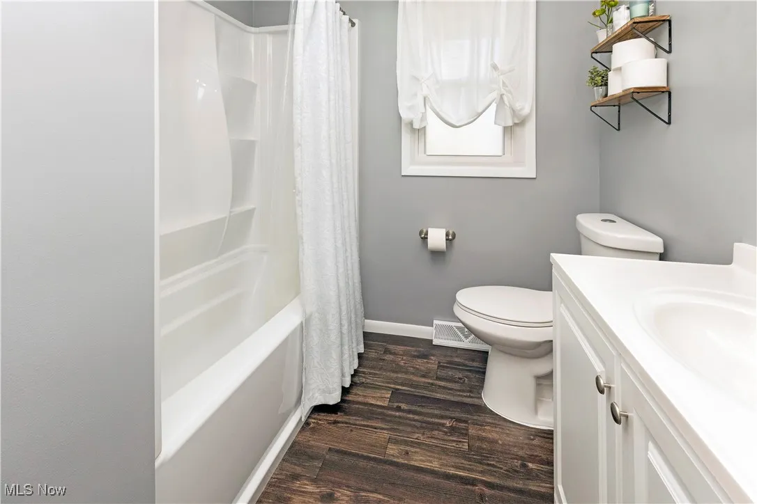 4231 Brockley Avenue, Sheffield, Ohio 44054,MLS Now Listing ID